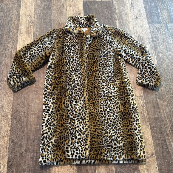NWT Stoosh By 26 International Faux Fur Leopard Print Coat w/ Pockets Tan Cream - Picture 7 of 15